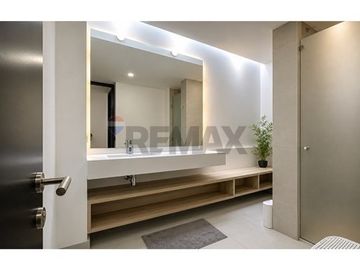 Única 4D + Serv, Piscina Y Quincho, Piedra Roja