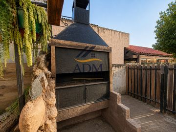 Casa 3D 2B + Sala de Estar y Quincho | Villa Alemana Norte