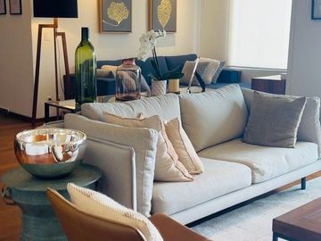 **OPORTUNIDAD** HERMOSO DEPARTAMENTO CON 1 BALCÓN  Y LINDOS ACABADOS