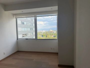 DEPARTAMENTO EN TRES CUMBRES CON BALCÓN.