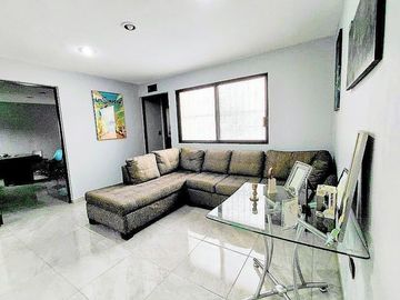 VENTA CASA PARA OFICINA O COWORK MERIDA