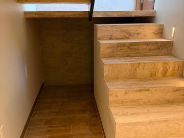 Casa en Venta en Privanza Habitat Zapopan / 4 Recámaras /Coto Ponto