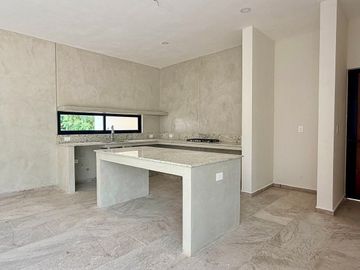 Casa en Venta de Un Solo Nivel con 500m2 de Terreno en San Luis Cholul