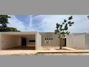 Casa en Venta de Un Solo Nivel con 500m2 de Terreno en San Luis Cholul
