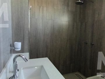 Monoambiente luminoso a estrenar en zona céntrica