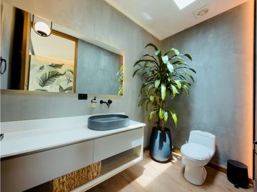 Casa en Venta, Vereda Pantanillo, El Retiro - La Ceja  600 m2