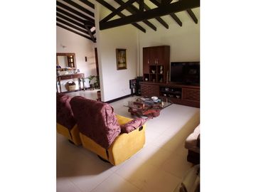 Venta casa campestre en Pontezuela con casa de huéspedes