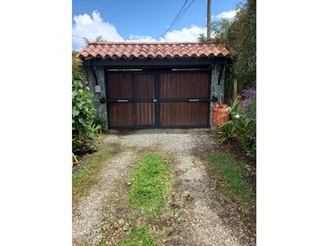 Venta casa campestre en Pontezuela con casa de huéspedes