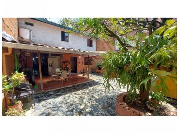 Casa en Venta, Santa Monica en Medellín