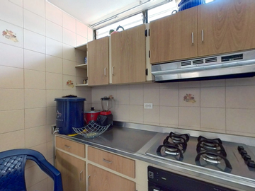 Se Vende Apartamento En Edificio Las Palmas De Versalles En Quinto Piso Con Ascensor Para Vivienda O Inversion