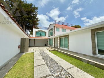 CASA EN FRACC. LA VIRGEN, METEPEC