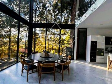 RESIDENCIA DE LUJO EN VENTA, VALLE DE LAGO, TAPALPA, JALISCO.