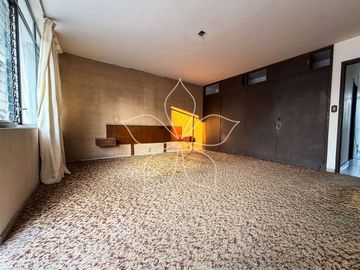 RESIDENCIA EN RENTA, PROVIDENCIA, GUADALAJARA.