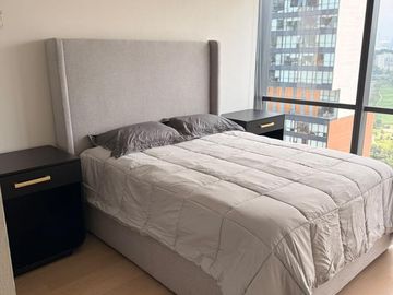 Renta Departamento Amueblado en Bosque Real