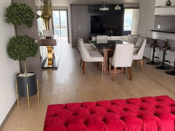 Renta Departamento Amueblado en Bosque Real