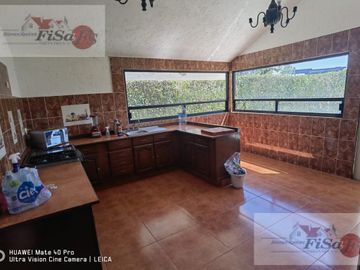 HERMOSA CASA  EN VENTA  Y/O  RENTA