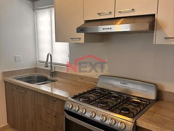 CASA EN RENTA EN BARCELONA RESIDENCIAL