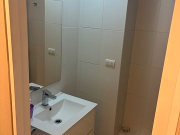 Vende 3 Dormitorios 2 Baños  1 Estacionamiento 1 Bodega 95m2