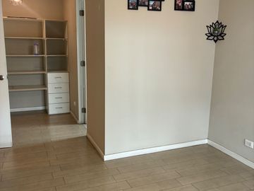 Vende 3 Dormitorios 2 Baños  1 Estacionamiento 1 Bodega 95m2