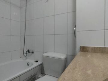 TENGA TODO A LA MANO EXCELENTE UBICACION Y SERVICIOS