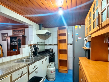 VENTA CASA 9 HABITACIÓN Y 3 BAÑOS EN SAN RAMON