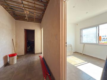 VENTA GALPONES CON CASA  Y QUINCHO TANDIL
