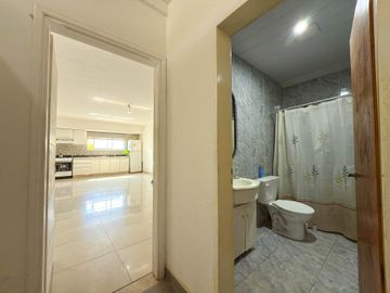 VENTA GALPONES CON CASA  Y QUINCHO TANDIL