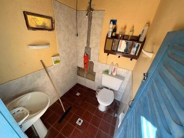 VENTA CASA 180M2 7 AMBIENTES