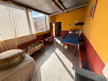 VENTA CASA 180M2 7 AMBIENTES