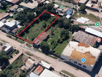 Importante terreno a metros de Blas Parera 8200