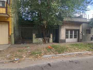 Casa 4 ambientes San Justo