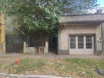 Casa 4 ambientes San Justo