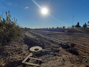 VENTA LOTE BARRIO LOS SARMIENTOS LUZURIAGA MAIPU