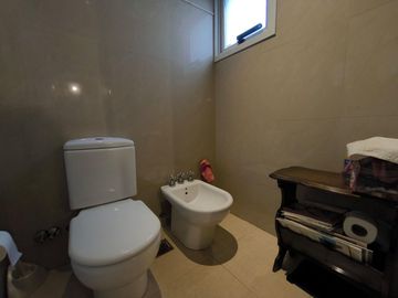 VENTA CASA 3 DORMITORIOS GUAYMALLEN Bº LA BAJADA