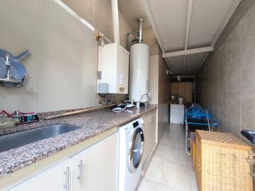 VENTA CASA 3 DORMITORIOS GUAYMALLEN Bº LA BAJADA