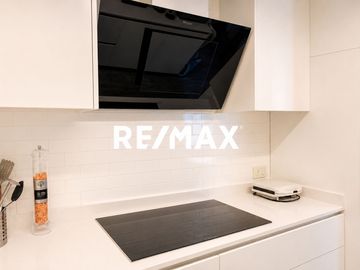 VENTA PISO 4 AMBIENTES AMOBLADO, LAS CAÑITAS