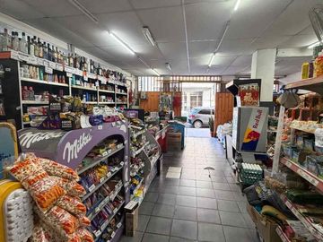 LOCAL ALQUILER BALVANERA ABASTO
