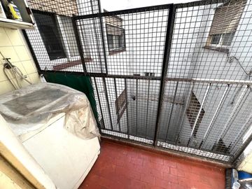 VENTA DEPARTAMENTO 5 AMB. AL FRENTE C/BAL BARRACAS