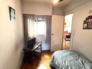 VENTA DEPARTAMENTO 5 AMB. AL FRENTE C/BAL BARRACAS