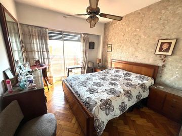 VENTA DEPARTAMENTO 5 AMB. AL FRENTE C/BAL BARRACAS