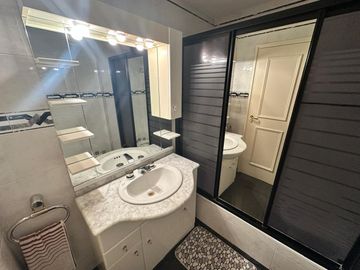 Departamento 5 ambientes Venta Lomas De Zamora