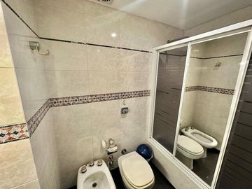 Departamento 5 ambientes Venta Lomas De Zamora