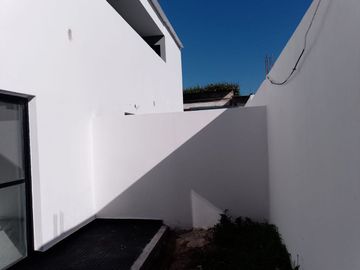 MONOAMBIENTE A ESTRENAR CON PARQUE EN ALQUILER