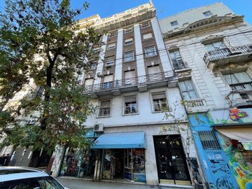 Semipiso 3 amb. al frente balcón corrido s/avenida