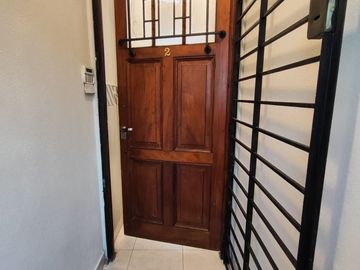 VENTA CASA CON DOS PH 2 PLANTAS VILLA GRAL MITRE