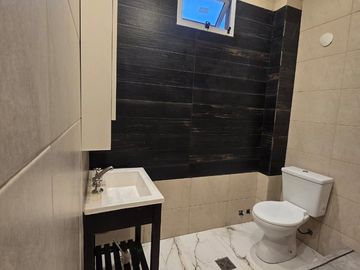 VENTA CASA CON DOS PH 2 PLANTAS VILLA GRAL MITRE