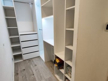 VENTA CASA CON DOS PH 2 PLANTAS VILLA GRAL MITRE