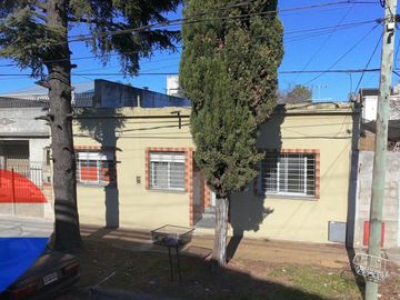 VENTA LOTE 392 M2 CON CASTELAR IDEAL INVERSOR