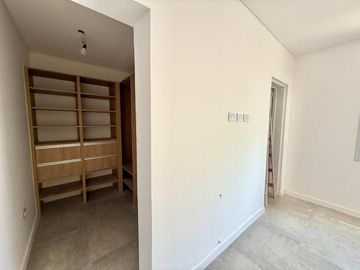 VENTA TRIPLEX 4 AMB PARQUE COCHERA DOBLE
