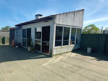VENTA CIUDAD JARDIN PALOMAR PH 3 AMB TERRAZA PARRI